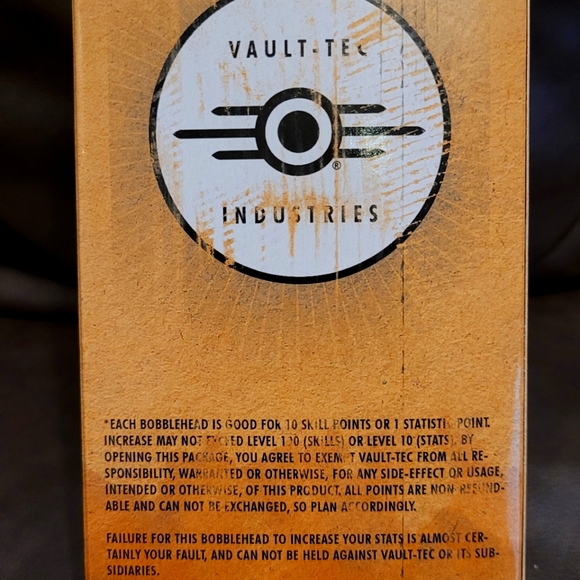 Vault Boy Bobble head - Picture 2 of 2